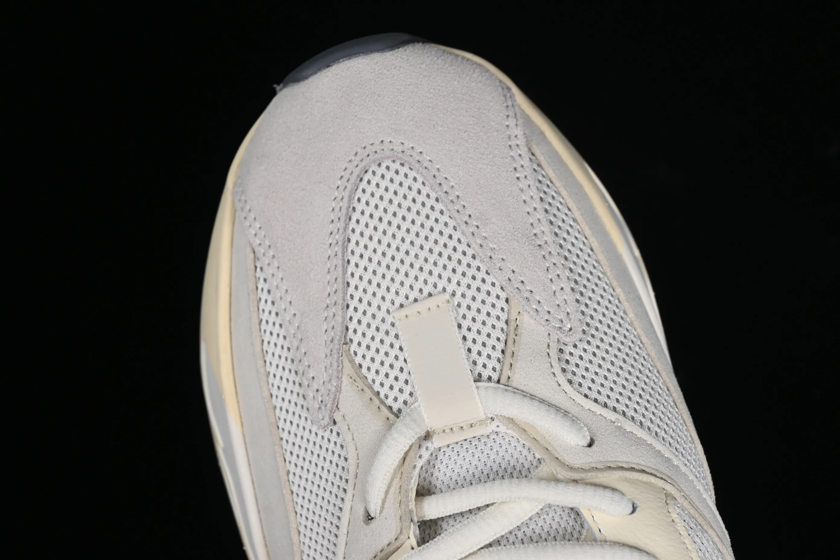 All Categories Ad Yeezy Coconut Series G Version Ad Yeezy Boost 700 "Analog" EG7596 Kanye Coconut 700 3M Reflective Running Shoes